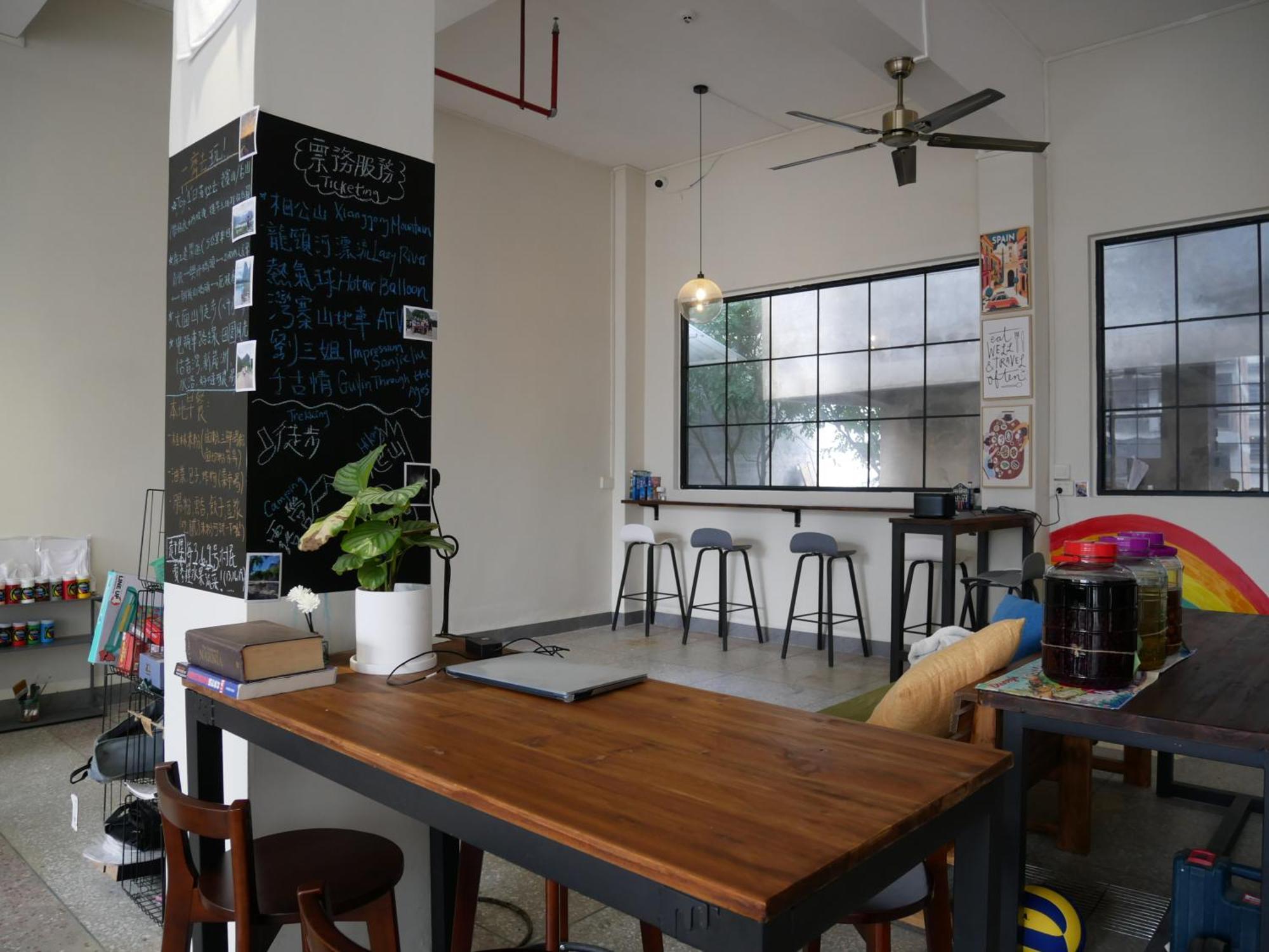 Pomelo Hostel Xingping Yangshuo Exterior photo