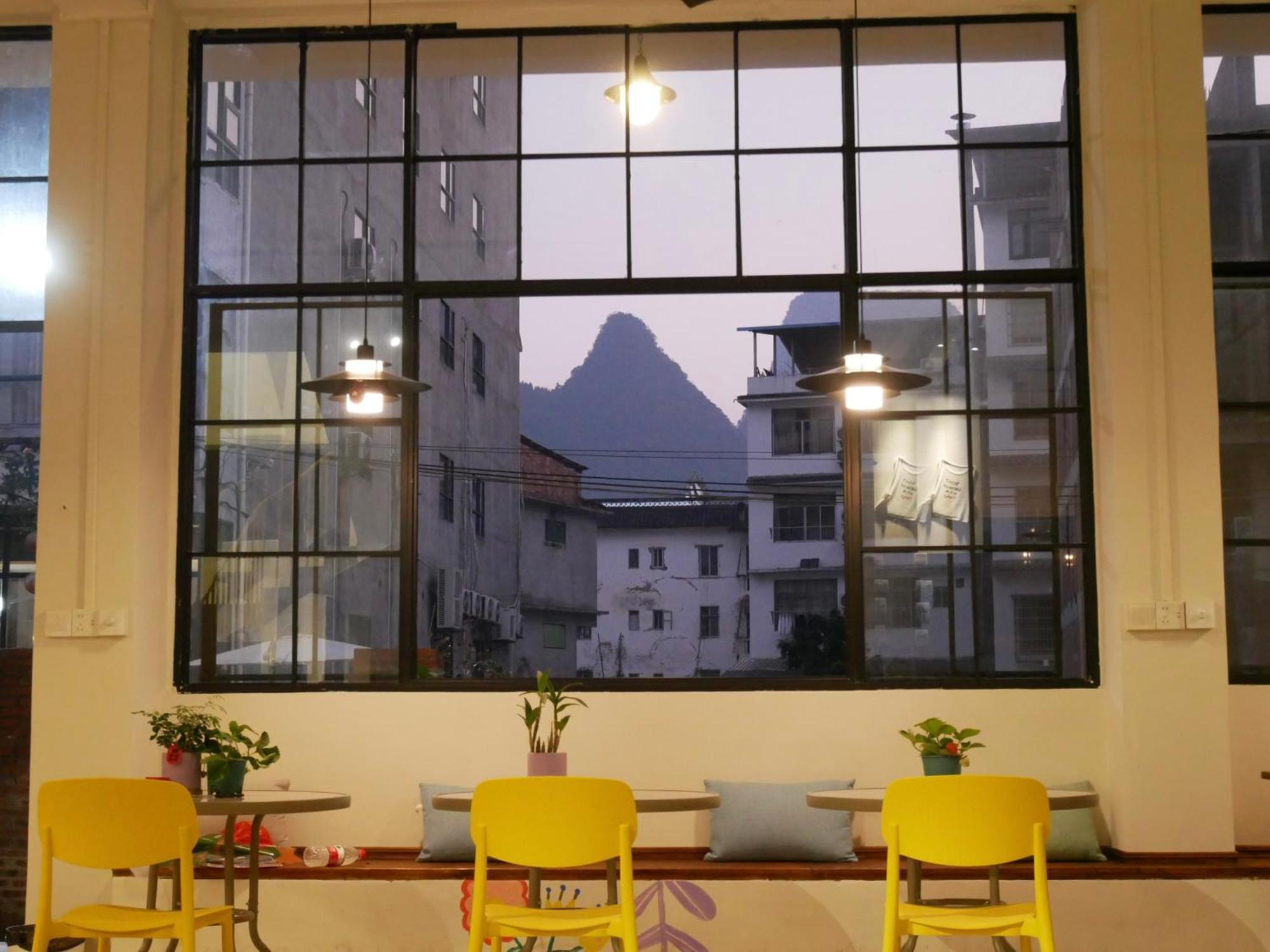 Pomelo Hostel Xingping Yangshuo Exterior photo